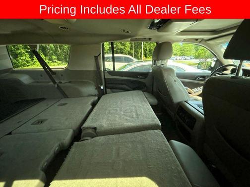 Summit White 2019 Chevrolet Suburban LT