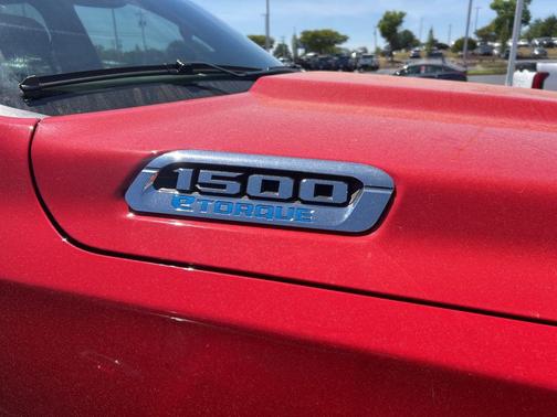 Flame Red Clearcoat 2025 RAM 1500 Big Horn/Lone Star