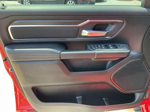 Flame Red Clearcoat 2025 RAM 1500 Big Horn/Lone Star