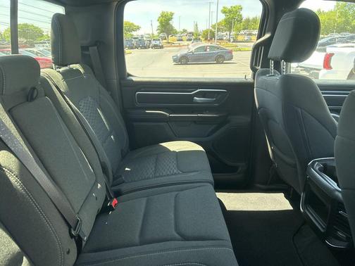 Flame Red Clearcoat 2025 RAM 1500 Big Horn/Lone Star