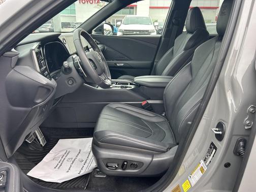 2025 Lexus TX 500h F SPORT Premium