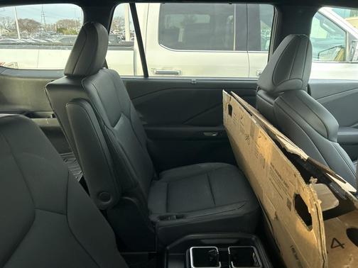 2025 Lexus TX 500h F SPORT Premium