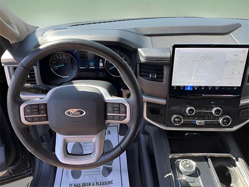2022 Ford Expedition XLT