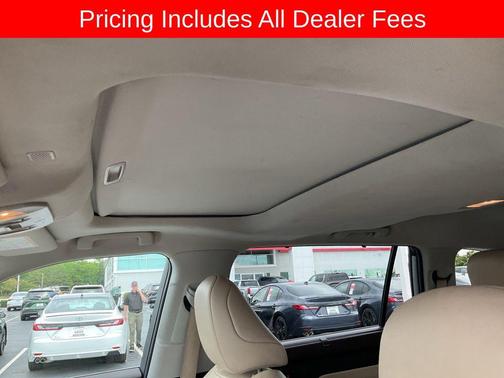 Celestial Silver Metallic 2022 Toyota Highlander XLE