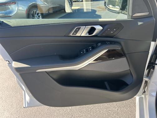 2025 BMW X5 sDrive40i