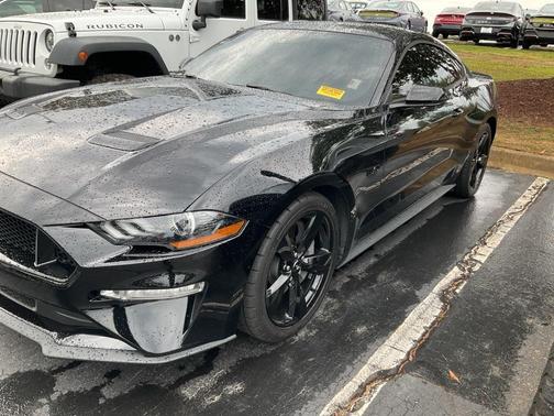 2023 Ford Mustang GT Premium