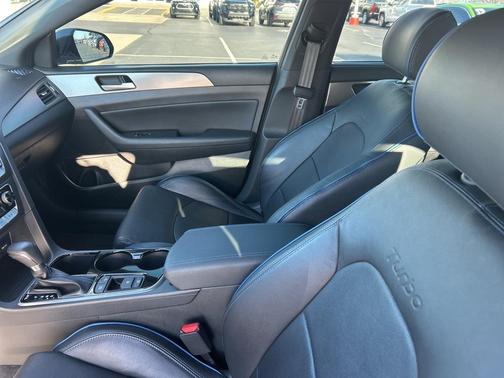 2019 Hyundai SONATA Limited 2.0T