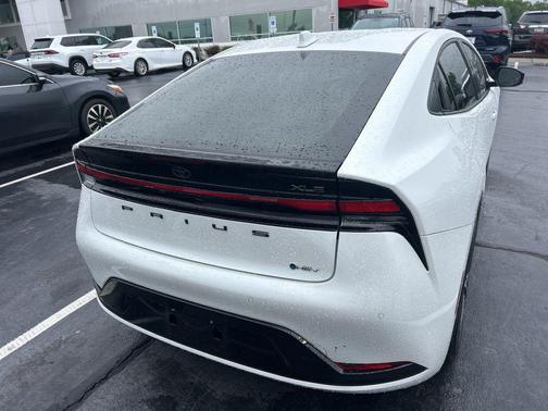 Wind Chill Pearl 2024 Toyota Prius XLE