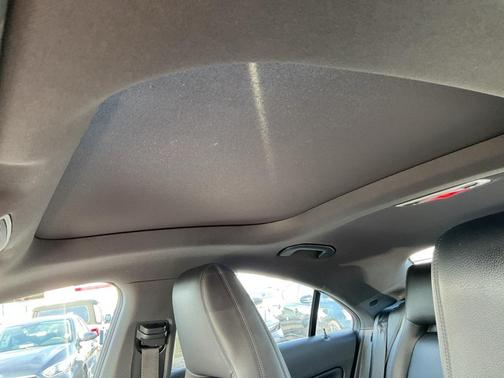 2014 Mercedes-Benz CLA-Class Base