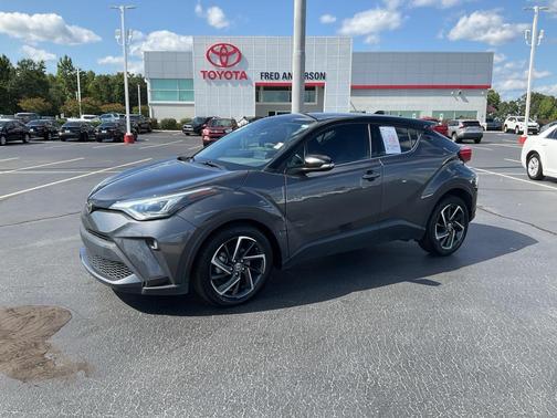 2022 Toyota C-HR Limited