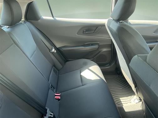 2023 Toyota Prius LE