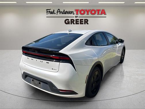 2023 Toyota Prius LE