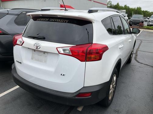 Super White 2014 Toyota RAV4 LE