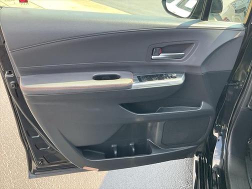2021 Toyota Sienna XSE 7 Passenger