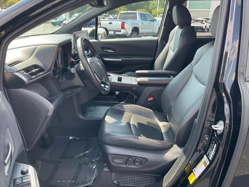 2021 Toyota Sienna XSE 7 Passenger