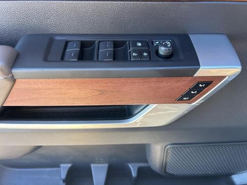 2024 Toyota Tundra Hybrid 1794 Edition