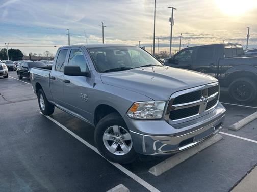 2024 RAM 1500 Classic SLT