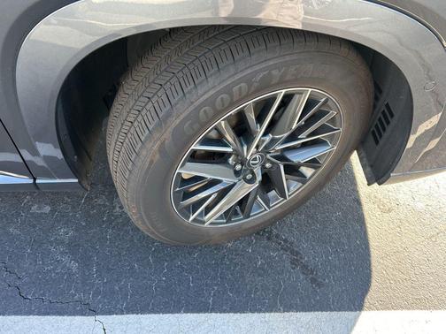 2025 Lexus TX 350 Premium