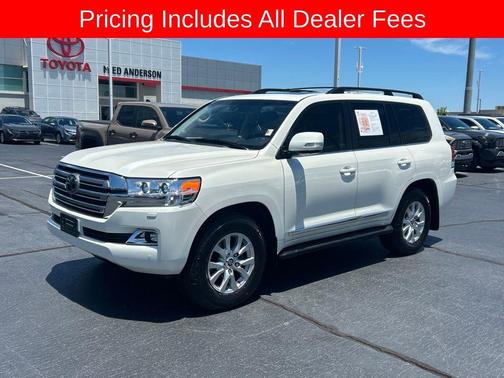 Blizzard Pearl 2019 Toyota Land Cruiser Base