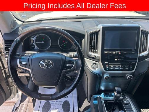 Blizzard Pearl 2019 Toyota Land Cruiser Base