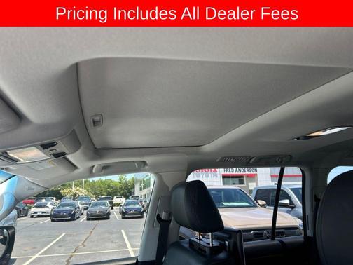Blizzard Pearl 2019 Toyota Land Cruiser Base
