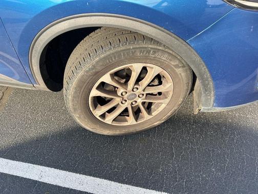 ATLAS BLUE METALLIC 2022 Ford Escape SE