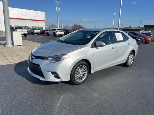 2015 Toyota Corolla LE Plus