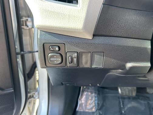 2015 Toyota Corolla LE Plus