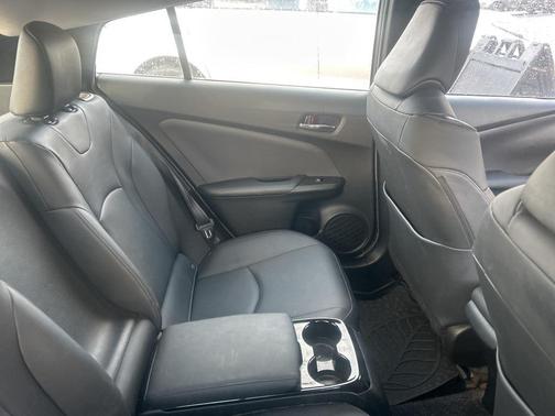 2017 Toyota Prius Prime Advanced