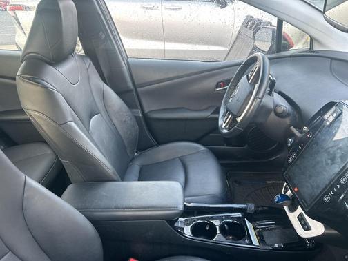 2017 Toyota Prius Prime Advanced