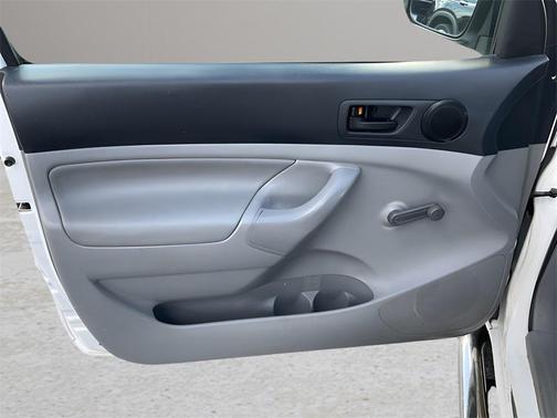 2013 Toyota Tacoma Base