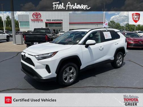 2022 Toyota RAV4 XLE