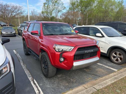 Barcelona Red Metallic 2022 Toyota 4Runner TRD Off Road