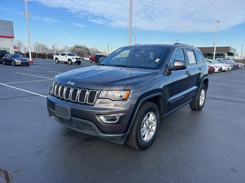 2018 Jeep Grand Cherokee Laredo E