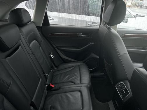 2015 Audi Q5 2.0T Premium Plus