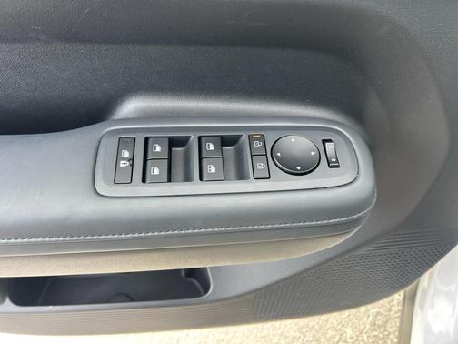 2025 Hyundai SANTA FE SEL 2.4