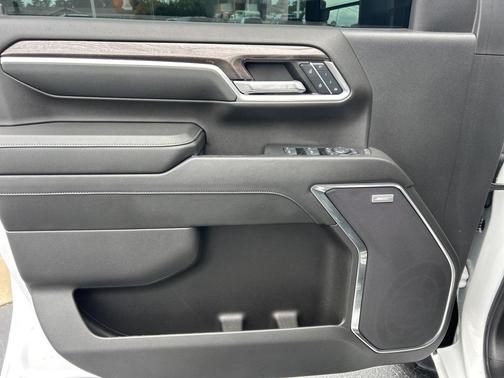 2024 Chevrolet Silverado 2500 LTZ
