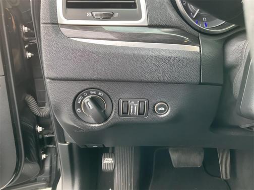 2021 Chrysler 300 Touring