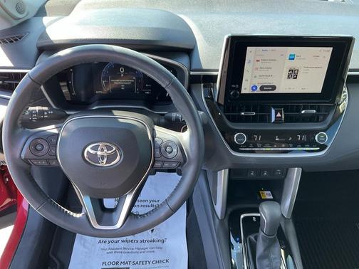 2023 Toyota Corolla Cross XLE