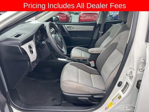 Blizzard Pearl 2019 Toyota Corolla LE