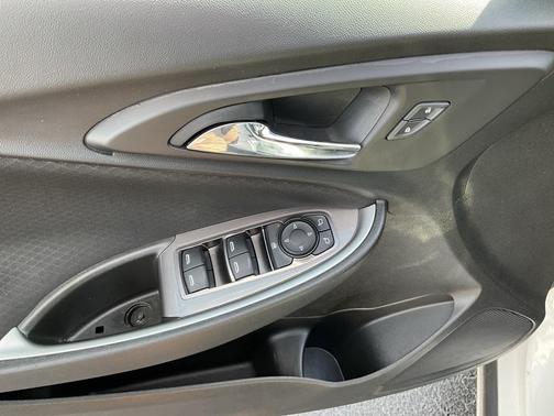 2022 Chevrolet Malibu 1LS