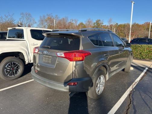 2014 Toyota RAV4 LE