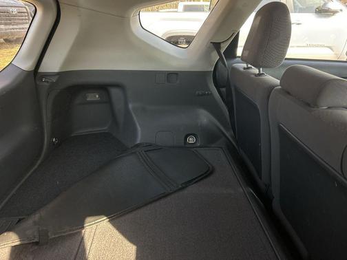 Blizzard Pearl 2013 Toyota Prius v Three