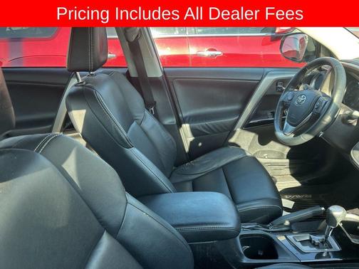 Blizzard Pearl 2016 Toyota RAV4 Limited