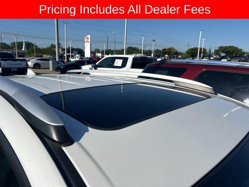 Blizzard Pearl 2016 Toyota RAV4 Limited