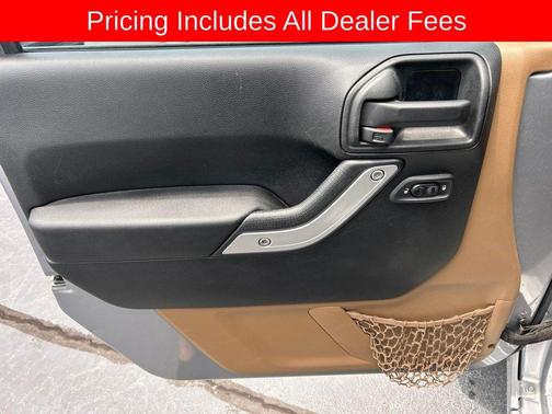 Billet Silver Metallic Clearcoat 2016 Jeep Wrangler Unlimited Sahara