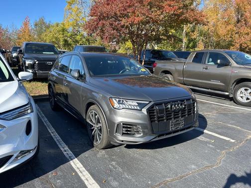 2021 Audi Q7 55 Prestige