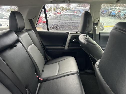 2018 Toyota 4Runner SR5 Premium