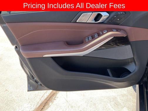 Arctic Grey Metallic 2021 BMW X7 xDrive40i