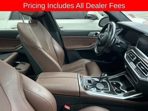 Arctic Grey Metallic 2021 BMW X7 xDrive40i
